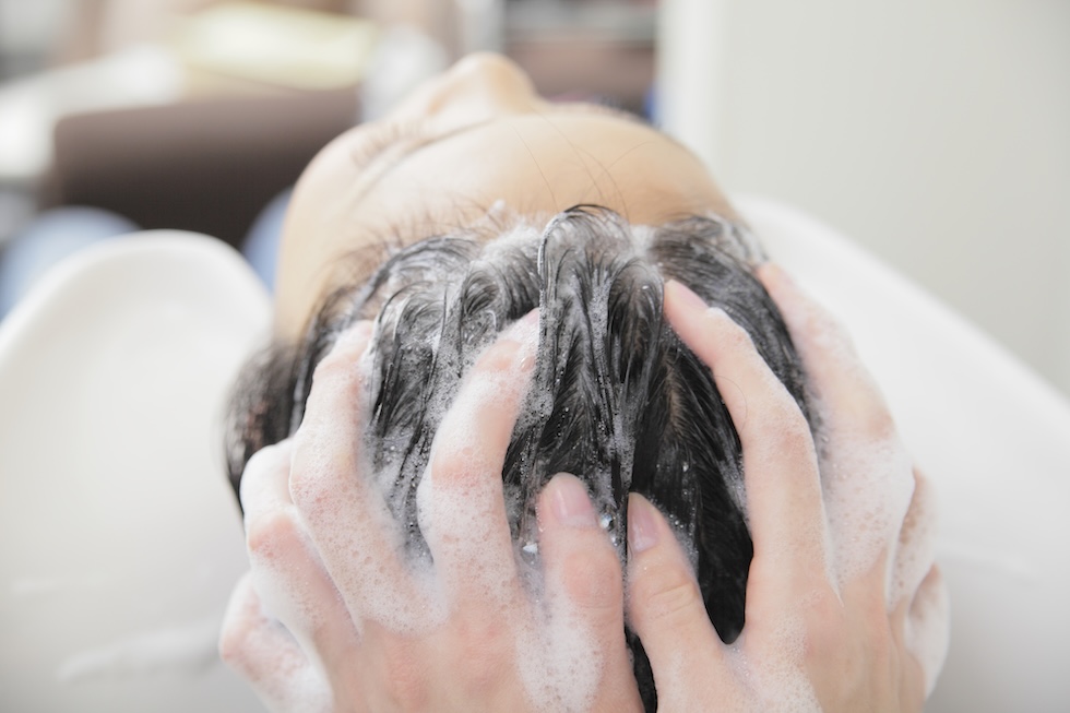 頭皮から整えるエイジングケア